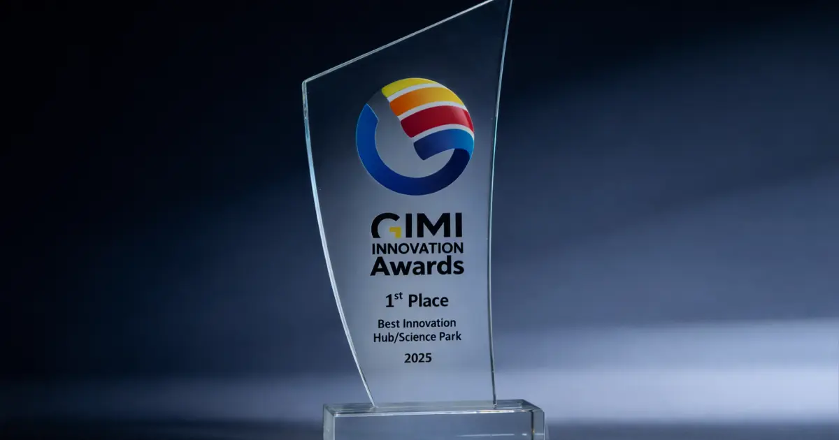 "طرق دبي" تحصد جائزة أفضل مُسرّع ابتكار عالمياً لعام 2025