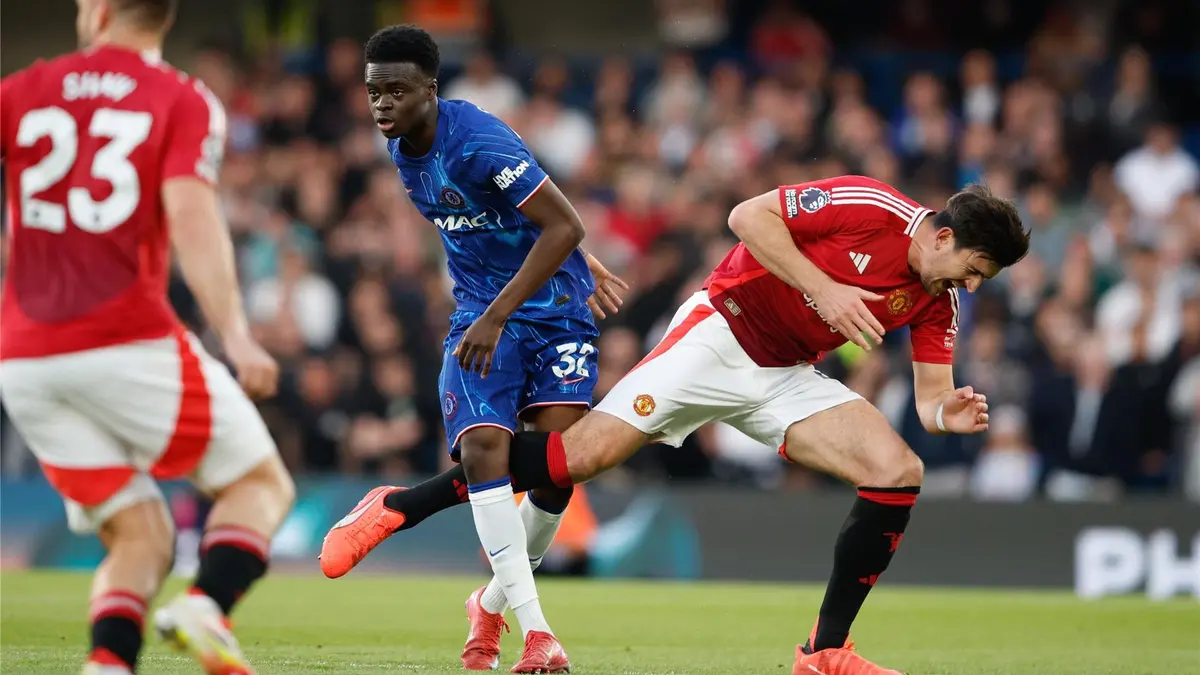 إجراء غير مسبوق.. "دقيقة استثنائية في قلب ملاعب إنجلترا".. ما القصة؟