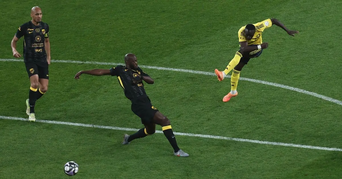 شاهد.. شوط أول سلبي في كلاسيكو النصر والاتحاد ورونالدو غائب حاضر