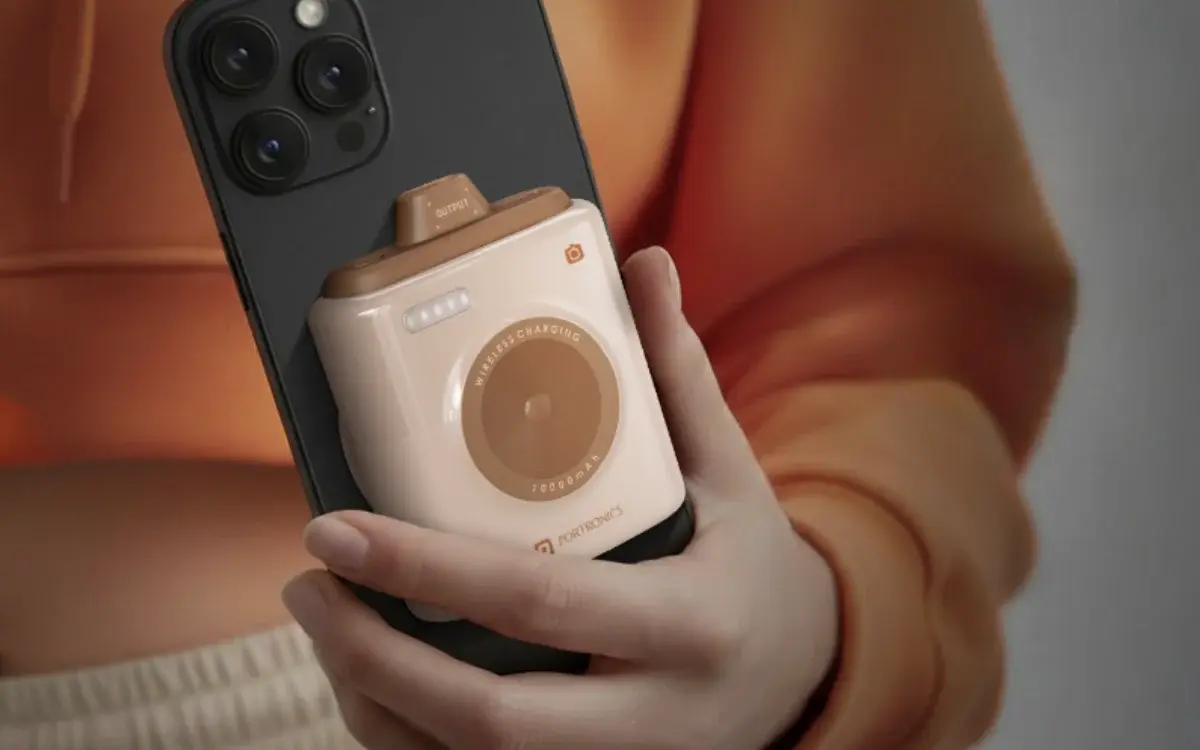 بورترونيكس تطلق بنك طاقة مغناطيسي Moji 10 بسعة 10000mAh وشحن سريع 15W و20W