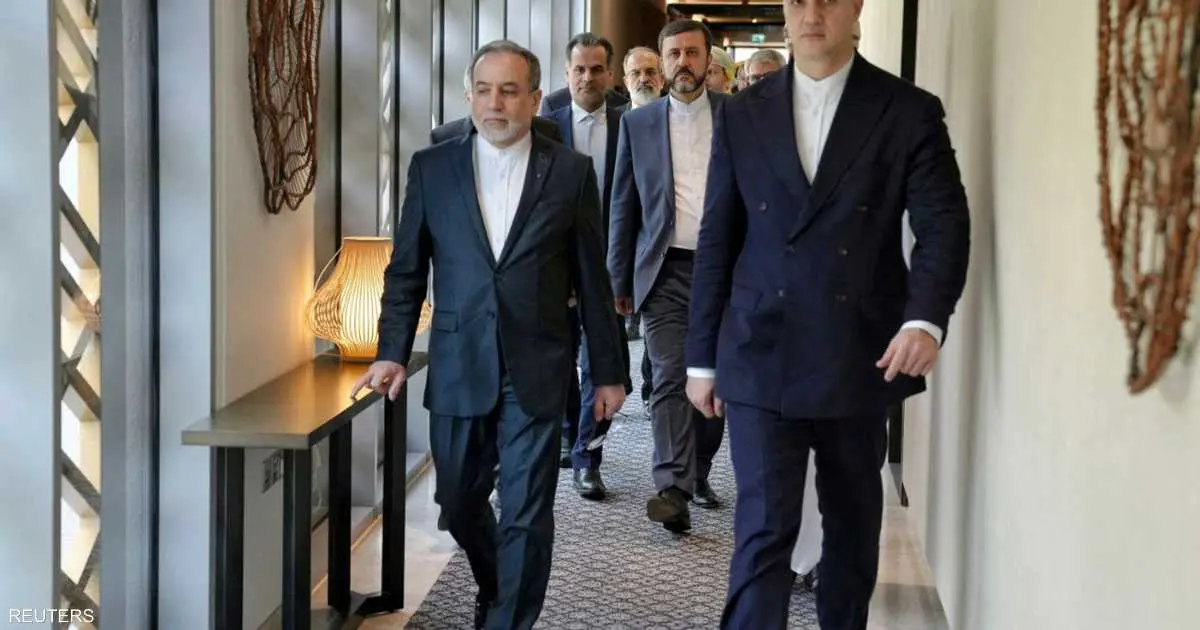 تقرير: طهران ترفض إنهاء تخصيب اليورانيوم خلال محادثات مسقط