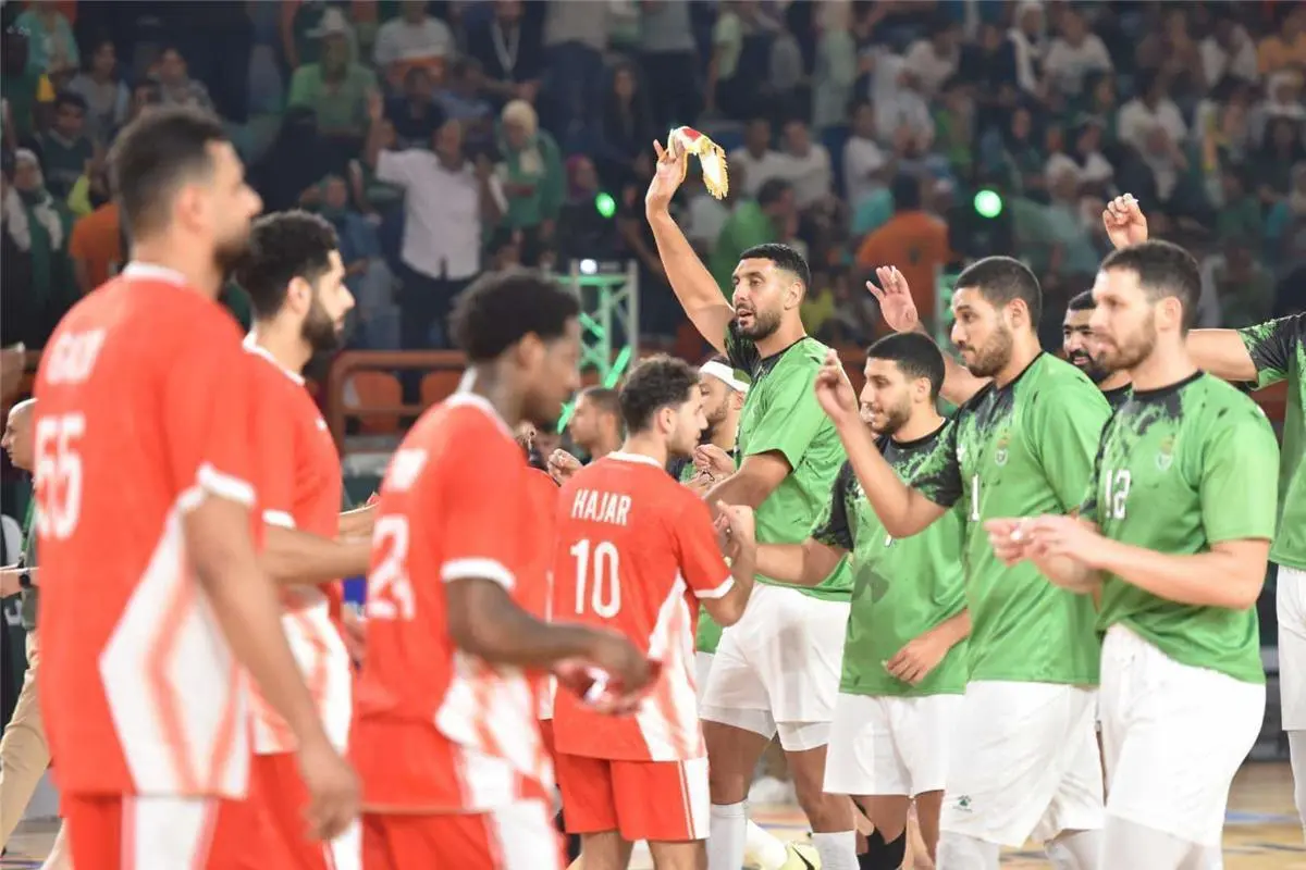 الاتحاد يهزم الأهلي في مباراة مثيرة بـ دوري كرة السلة