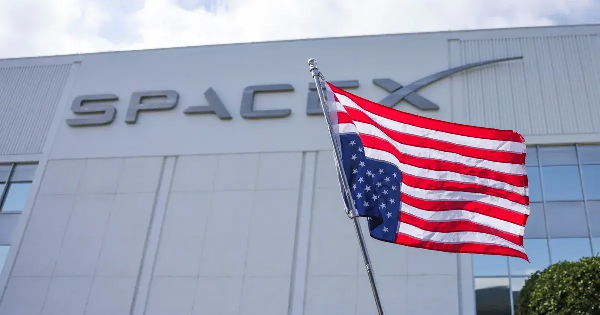 كيان بقيمة 1.25 تريليون دولار.. ما تريد معرفته عن دمج "سبيس إكس" وxAI