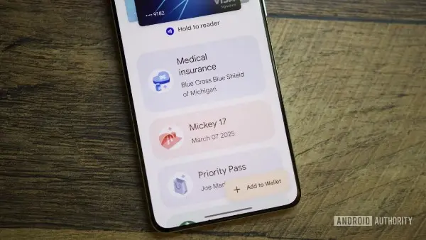 جوجل تعيد تصميم Google Wallet وتضيف زرًا يعرض المزيد من البطاقات