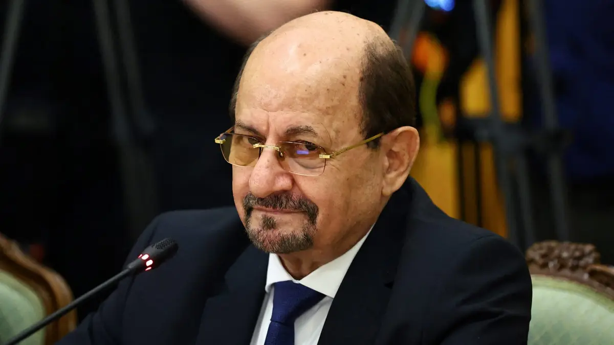 بالأسماء.. وزراء الحكومة اليمنية الجديدة برئاسة الزنداني