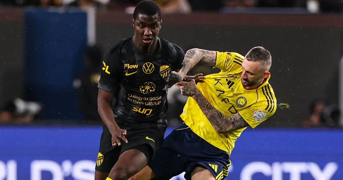 الاتحاد يشكو "أخطاء تحكيمية جسيمة" أمام النصر ويطالب بـ"العدالة"