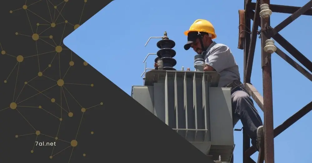 عمال الكهرباء في حماة يعقدون مؤتمرهم السنوي واستمرار اضراب المعلمين بريف حلب