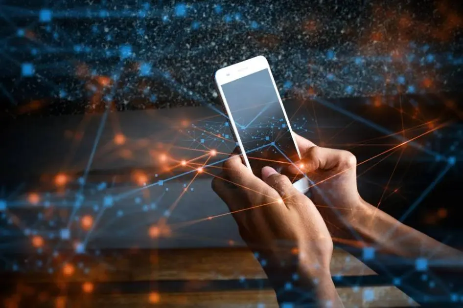 كيف تعرف أن الهاتف المتحرك متوافق مع شبكات الإمارات؟