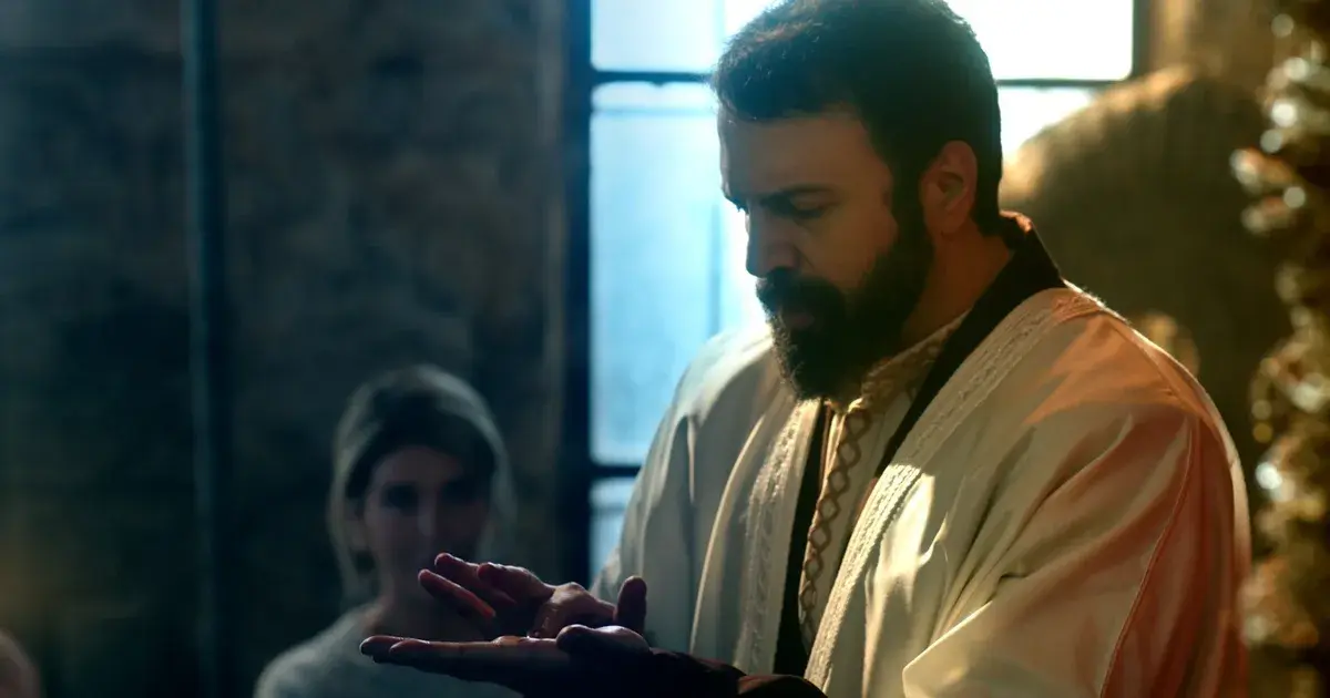 الدراما السورية تجمع الرومانسية والجريمة مع تيم الحسن في "مولانا"