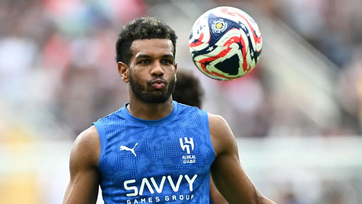 بالفيديو: علم وديربي وواقعة جدلية.. شبح البليهي يرفرف في الدوري البلجيكي