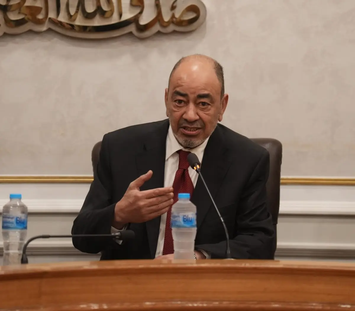 هيئة الشراء الموحد تصرف مليار جنيه لموردي المستلزمات الطبية.. والإجمالي يرتفع إلى 16 مليار جنيه