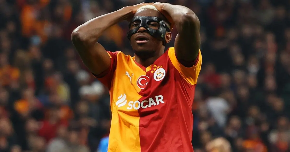 فيكتور أوسيمين: نابولي عاملني مثل كلب وأنطونيو كونتي أراد بقائي