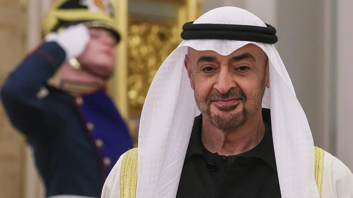 بعد الشائعات حول صحته.. رئيس الإمارات يعقد مباحثات مع غراهام في أبوظبي