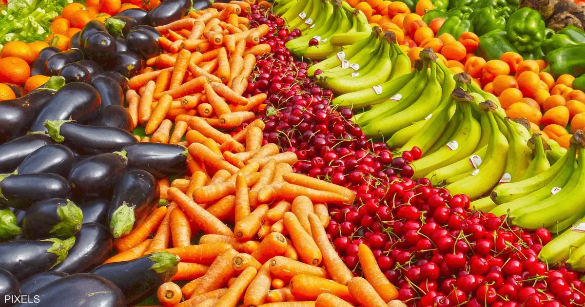 ماذا يحدث لجسمك عند التوقف عن تناول الخضراوات والفواكه؟