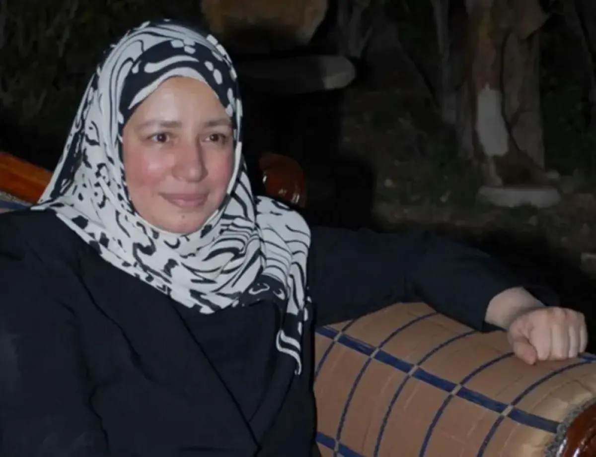 بعد عودتها للشاشة.. النجوم يحتفون بعودة عبلة كامل: نورتي الوطن العربي