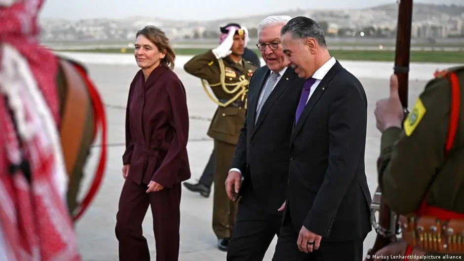 أخبار اليوم: شتاينماير يشيد بدور الأردن في استضافة لاجئين