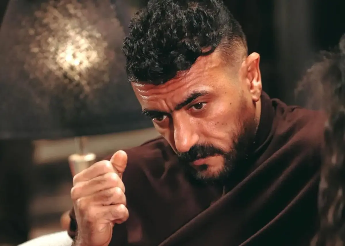 في أولى حلقات " علي كلاي" ..سر خطير يخفيه أحمد العوضي عن درة ويارا السكري تتعرض للخطف