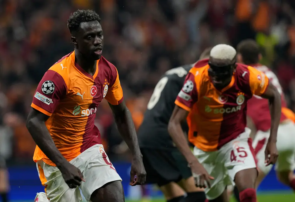 غالطة سراي يكتسح يوفنتوس ويضع قدما في ثمن نهائي دوري أبطال أوروبا