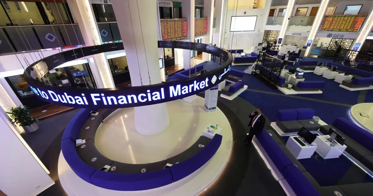 أقوى بداية منذ 12 عاماً.. البنوك والعقارات ترفع أسهم دبي 11%