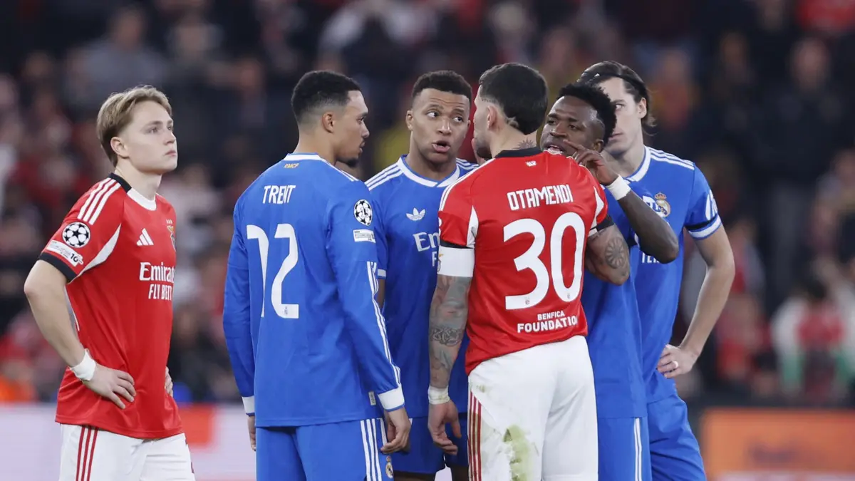 مبابي يدعم فينيسيوس بعد مزاعم تعرضه لـ"إساءة عنصرية"