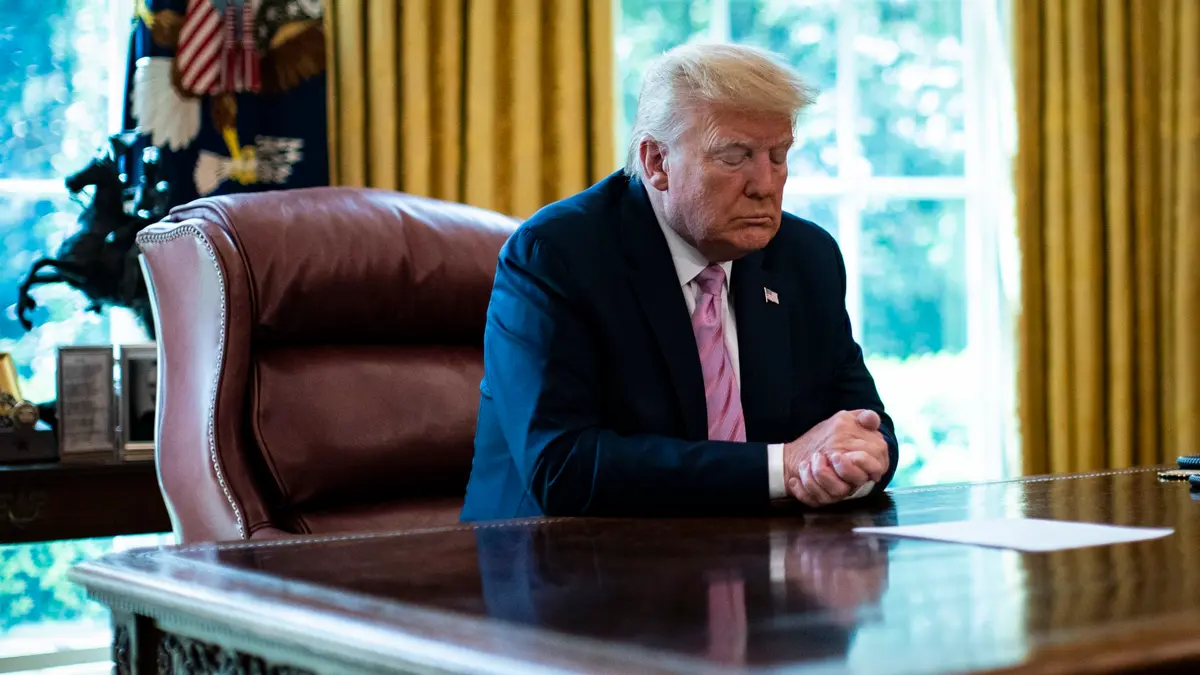 إدارة ترامب تُمهّد الطريق لتوسيع دور الدين في الدولة.. إليك التفاصيل