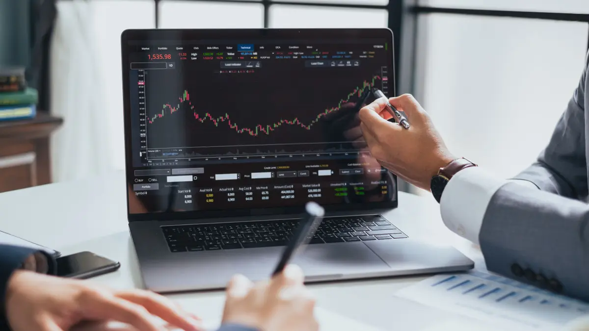 هاشتاق عربي - أسهم التكنولوجيا تخسر مليارات الدولارات وسط شكوك حول أرباح الذكاء الاصطناعي