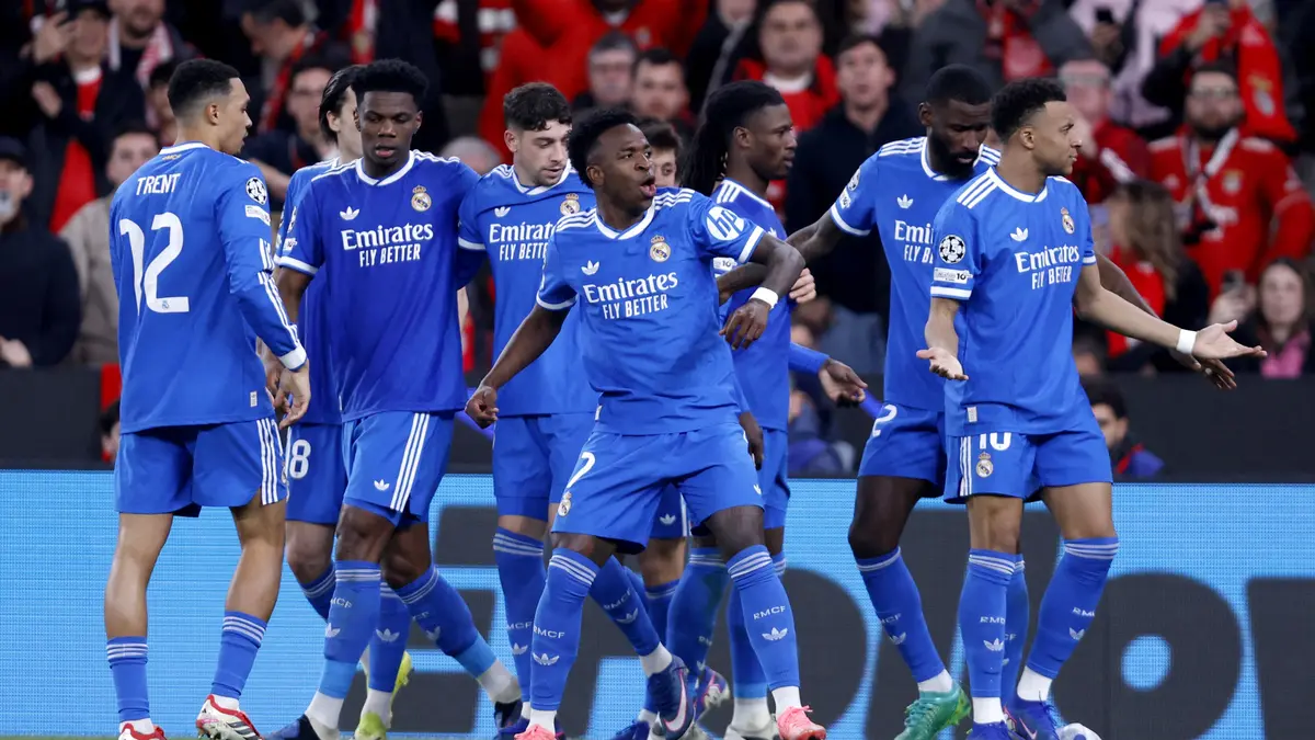 خبير تحكيمي: نجم ريال مدريد كان يستحق الطرد أمام بنفيكا