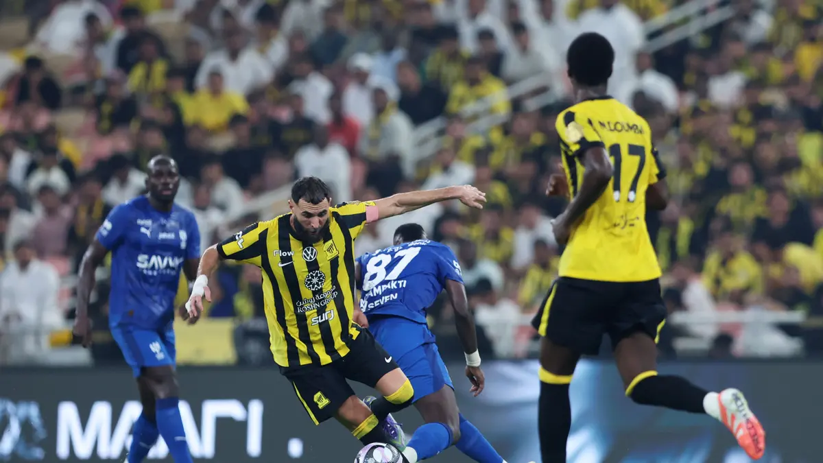 نوستالجيا.. قصة أول كلاسيكو لكريم بنزيما بين الاتحاد والهلال
