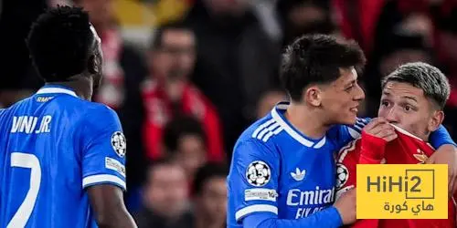 لماذا لا يمكن لليويفا معاقبة لاعب بنفيكا العنصري …؟!