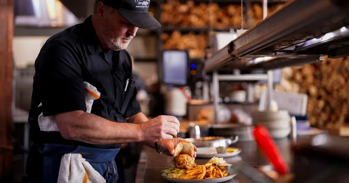 بعد تزايد استخدام أدوية السمنة.. مطاعم أميركا تقلص أحجام الوجبات