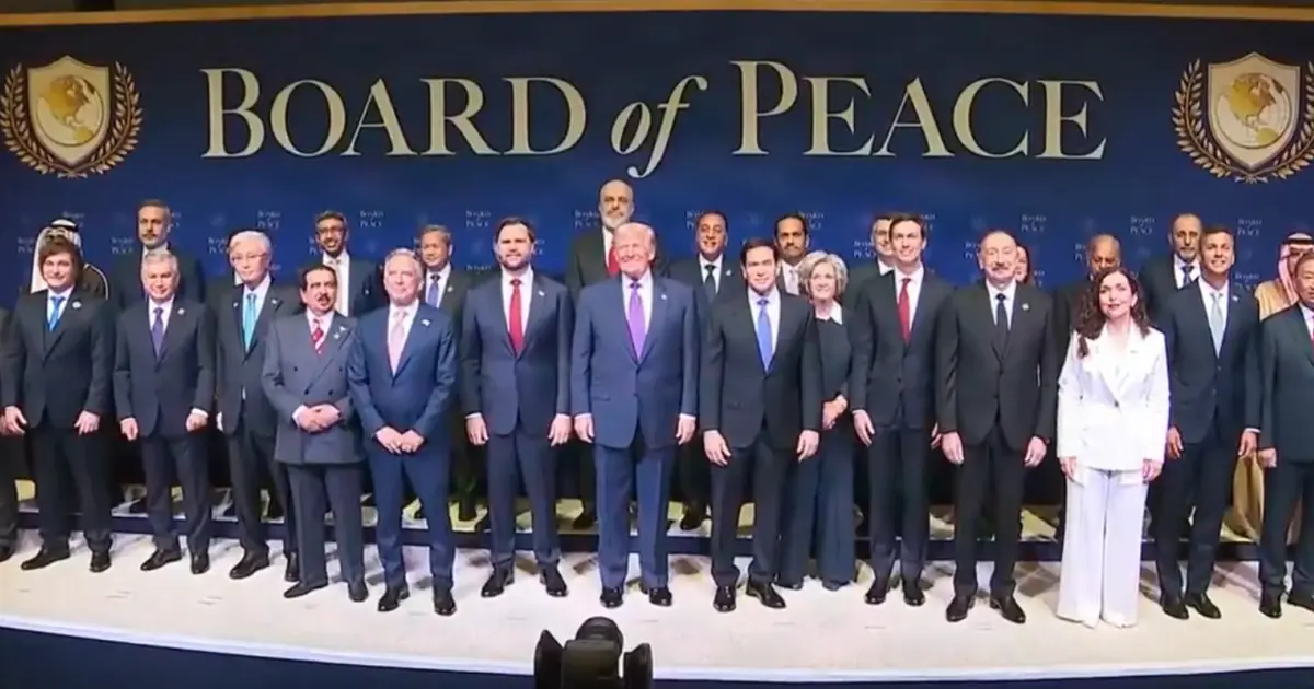 ترامب: أمير قطر قائد رائع ويهتم بالشرق الأوسط