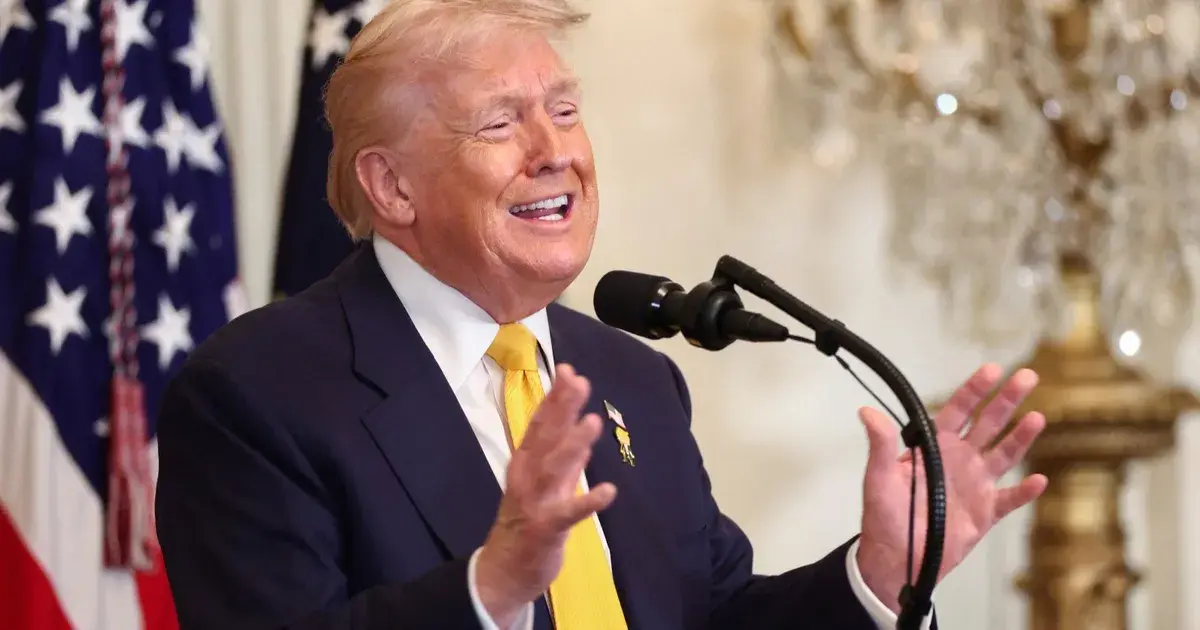 ترمب يجدد هجومه على خطة ستارمر للتنازل عن ملكية بريطانيا لجزر تشاجوس