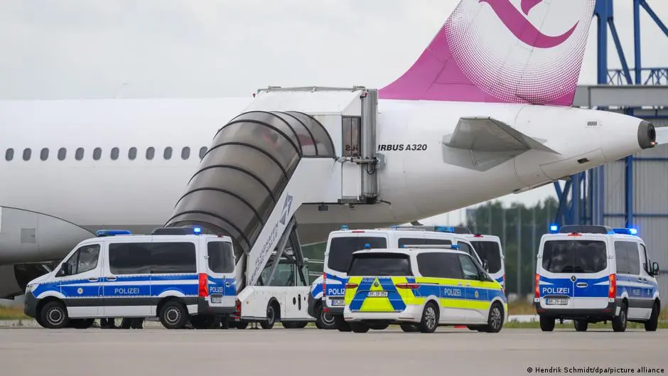 أخبار اليوم:ألمانيا رحلت نحو 1900 مهاجر لدول مغاربية في 2025