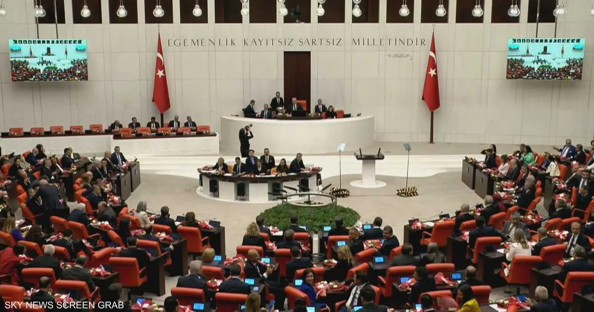 تركيا وحزب العمال الكردستاني.. خارطة سلام "معلقة"