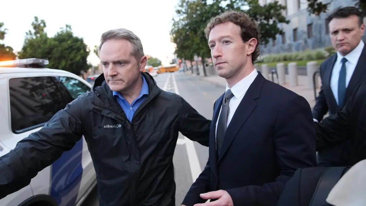 زوكربرغ يتلقى انتقادات لاذعة خلال استجوابه في قضية استخدام القُصّر لوسائل التواصل الاجتماعي