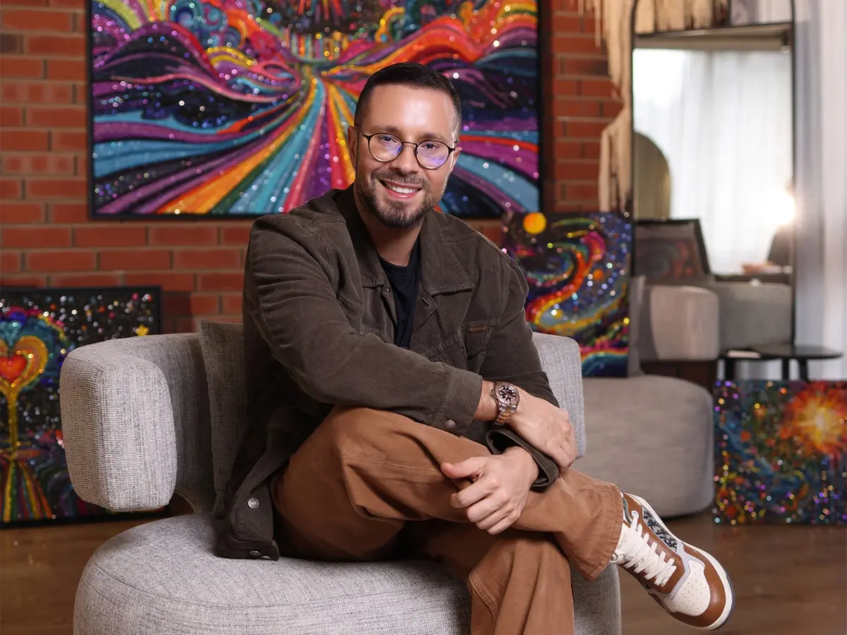 المصمم اللبناني رامي قاضي: الرسم بداية لكل رحلاتي