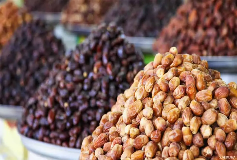 ضمن حملة "اقدع بالتمر أفضل".. "النخيل والتمور" يستعرض أبرز المنتجات المُنكّهة بالتمر