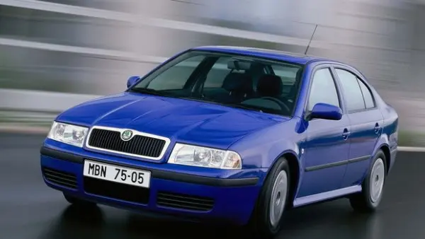 سكودا أوكتافيا A4 سيدان سعرها 250 ألف جنيه