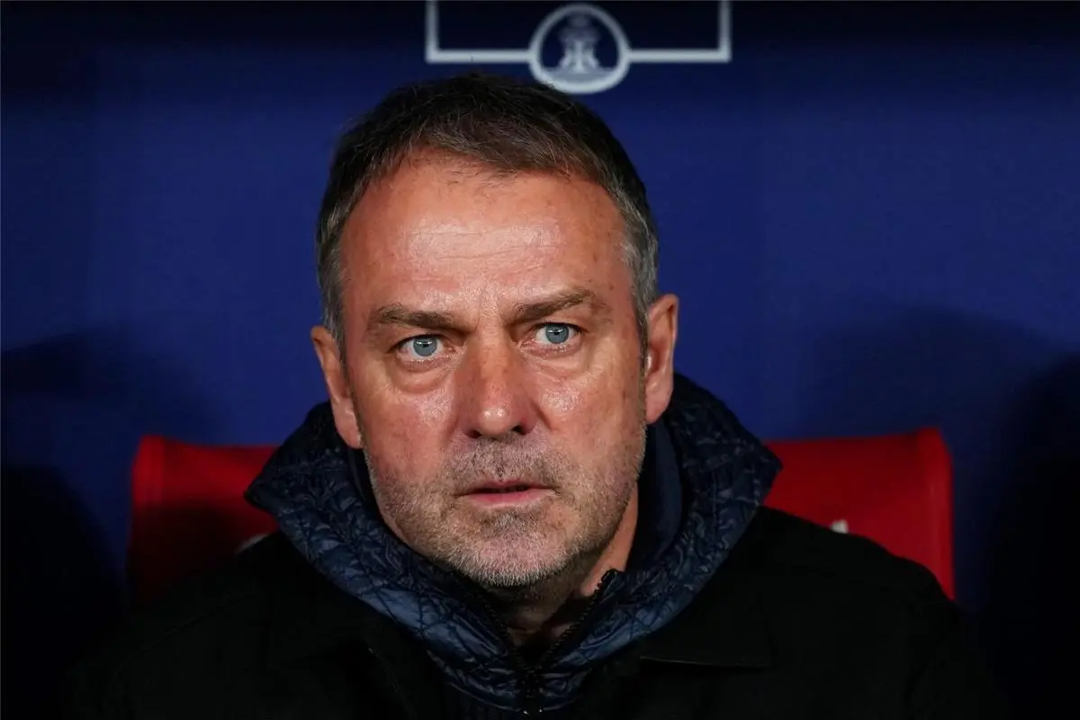 فليك يتلقى دفعة معنوية إيجابية قبل مباراة برشلونة وليفانتي