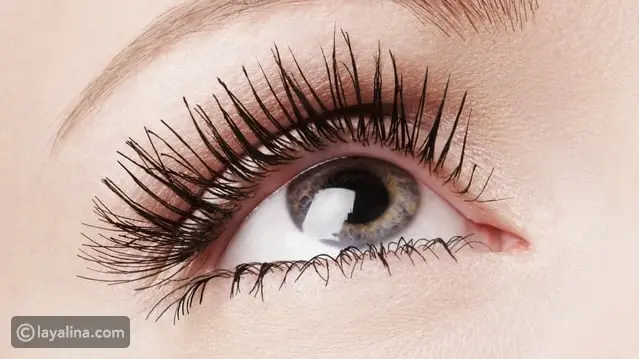 كيفية العناية بالرموش وتطويلها