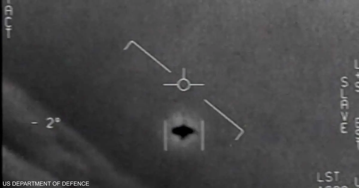 ترامب يتعهد بنشر وثائق الحكومة حول "الكائنات الفضائية"