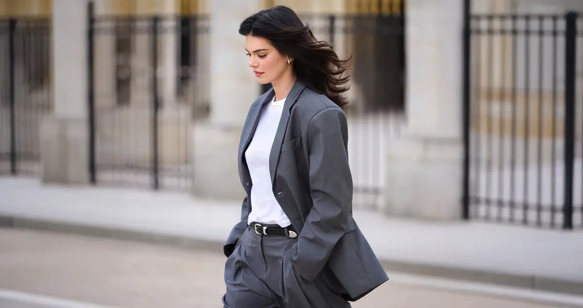 كيف تنسّق الـCool Girls إطلالات العمل هذا الربيع؟ إليكِ كلّ التفاصيل!