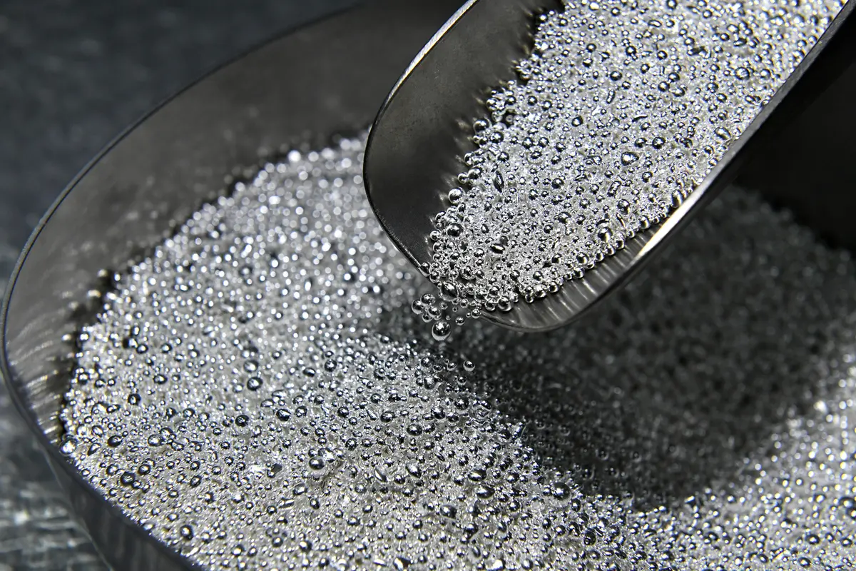 الفضة عند أعلى مستوى في أكثر من أسبوع