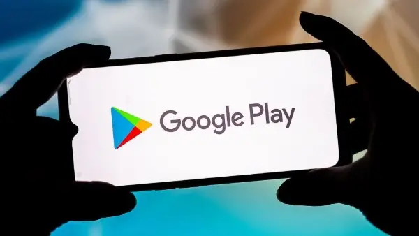أرقام صادمة.. جوجل تحبط 27 مليون تطبيق خبيث قبل أن يصل إلى هاتفك