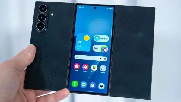 أعطال غامضة تلاحق Galaxy Z TriFold.. هل يواجه الهاتف الثوري مشاكل خطيرة؟