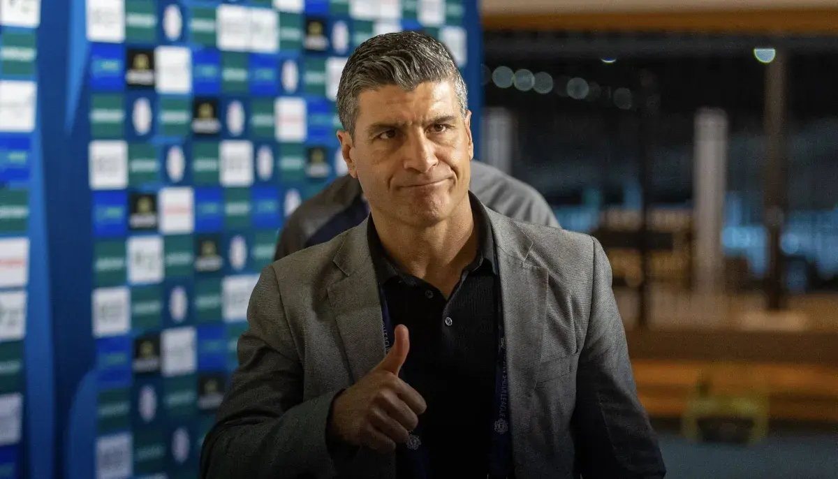 إيمانويل: الصبر والشخصية قادا الفيحاء للفوز في ملعب صعب