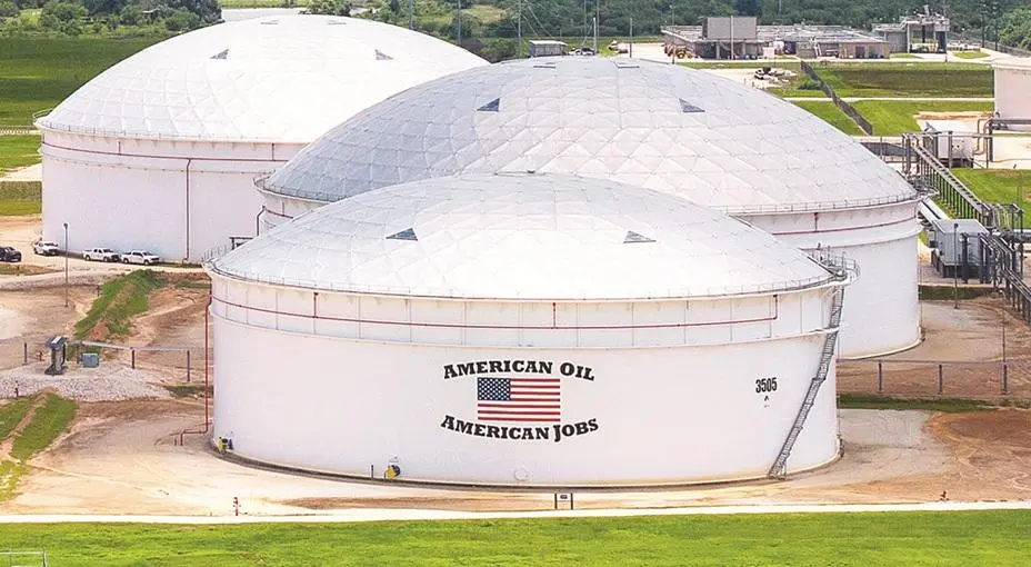 أعلى معدل لتشغيل مصافي النفط الأمريكية في شهر.. وانخفاض المخزونات