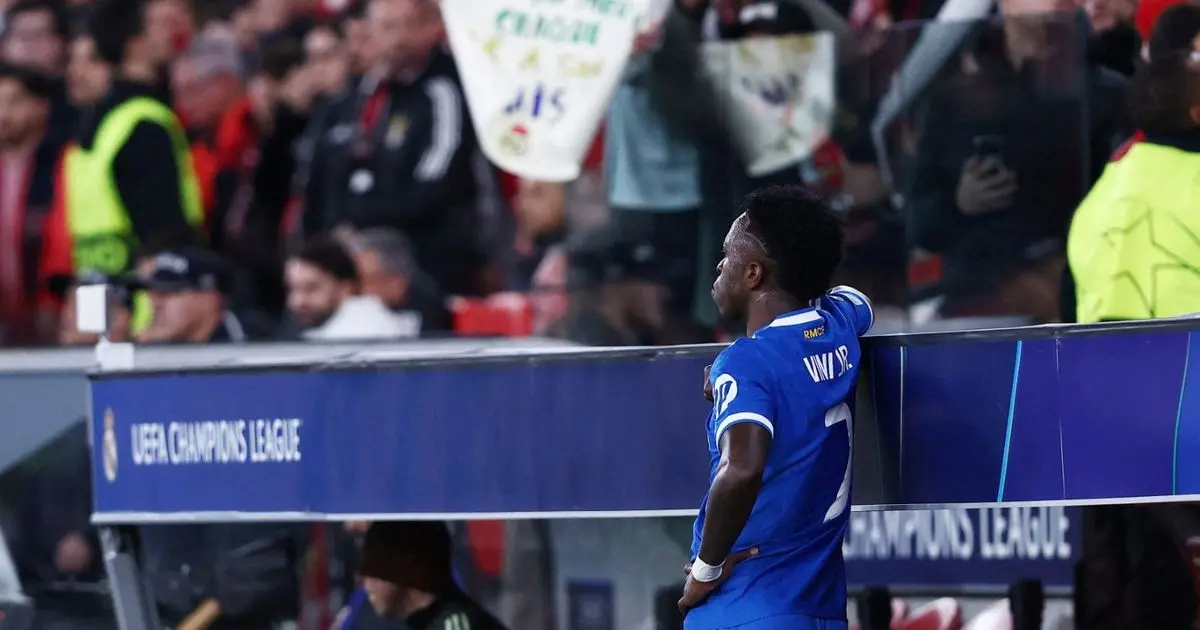 الاتحاد البرازيلي يطالب يويفا بعقوبات رادعة ضد العنصرية تجاه فينيسيوس