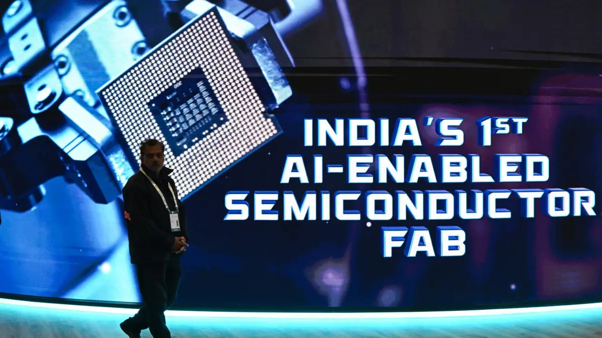 مستشار البيت الأبيض يعلن رفض واشنطن "القاطع" للحوكمة العالمية للذكاء الاصطناعي