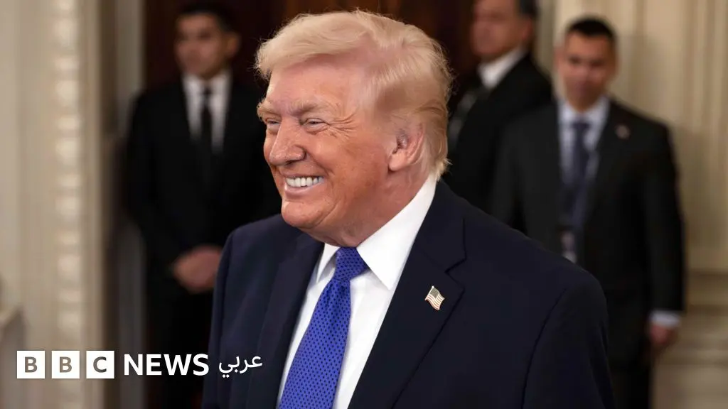 دونالد ترامب: المحكمة العليا الأمريكية تلغي الرسوم الجمركية العالمية التي فرضها الرئيس الأمريكي - BBC News عربي